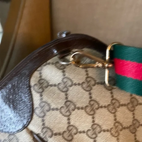 Authenticc Gucci vintage web sherry line crossbodydy bag 904.02.047 (C20001) - Picture 12 of 16